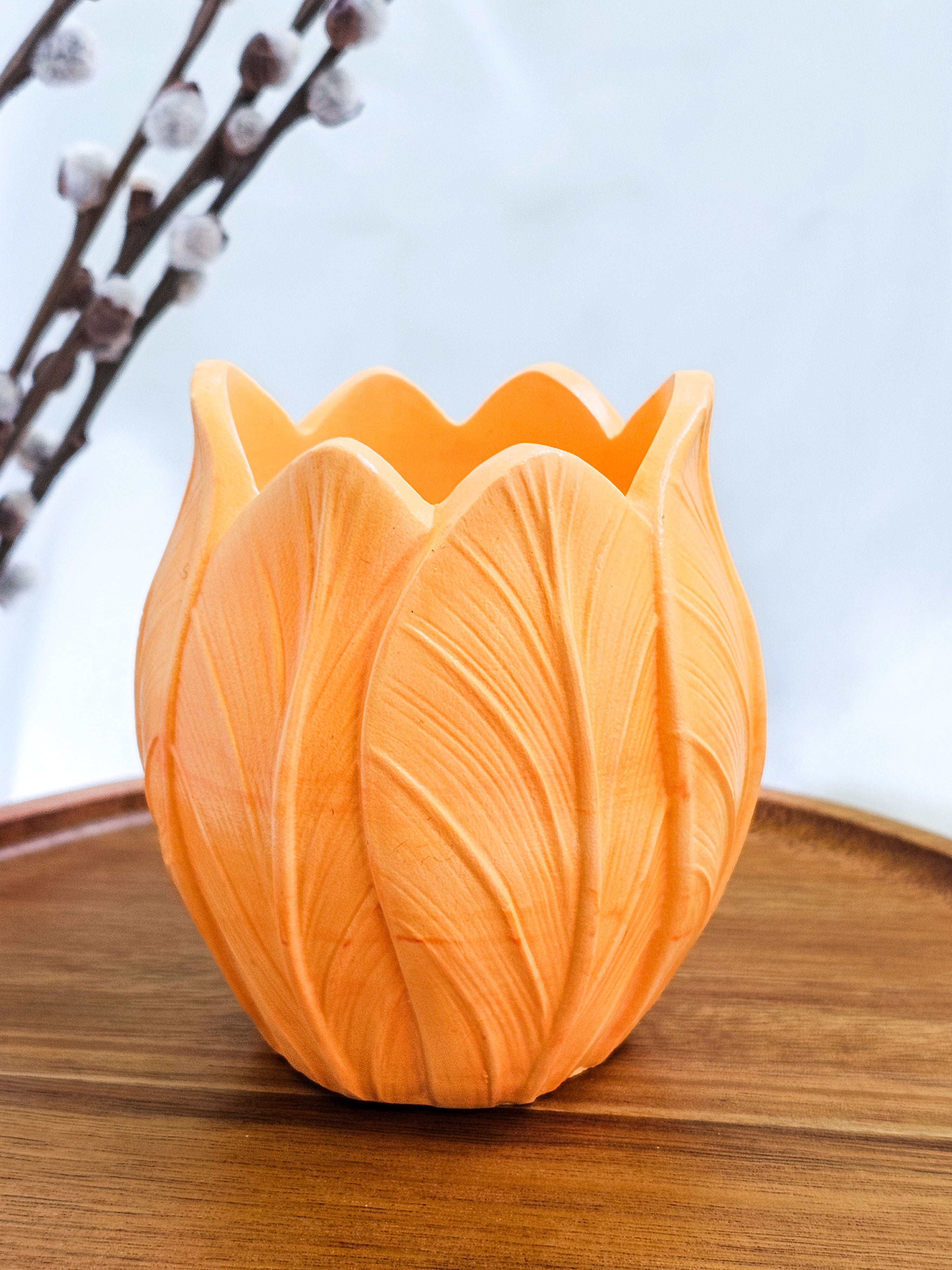 Lalea- recipient gol din praf ceramic